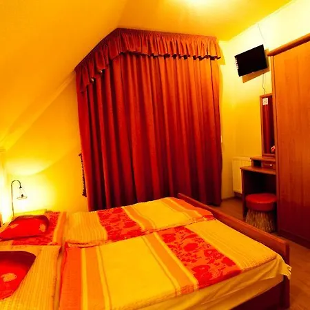 Mikes * 希欧福克