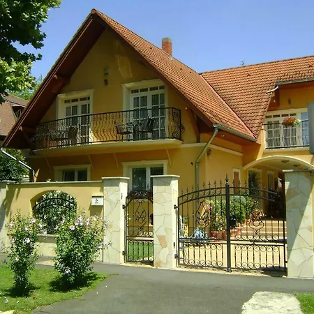Villa Mikes Siofok
